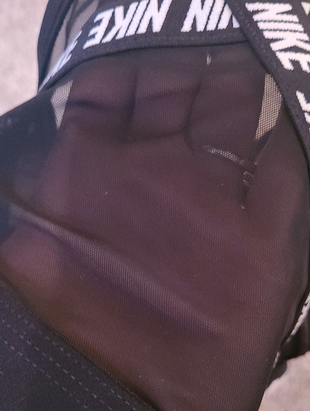 Nike Black Logo-Trim Light Support Sports Bra - Picture 4 of 5